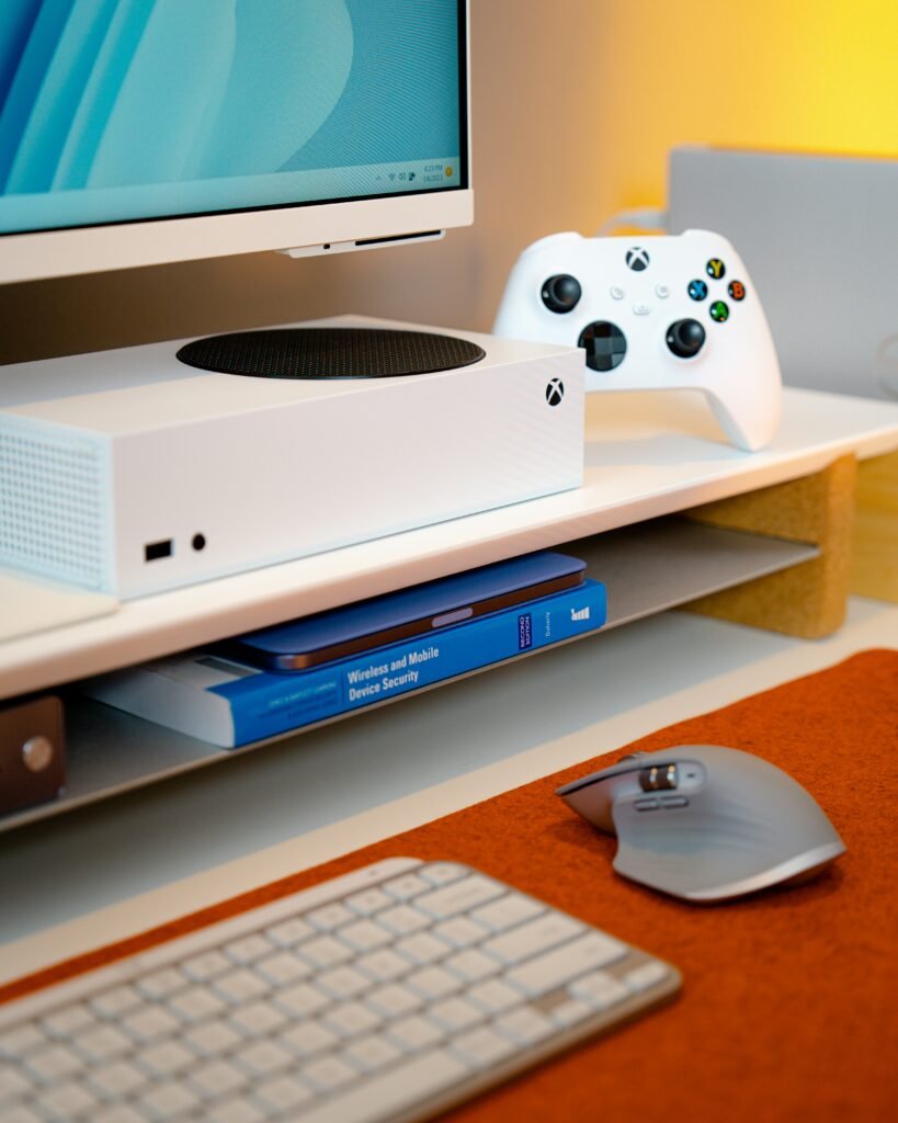 Game Console and Computer